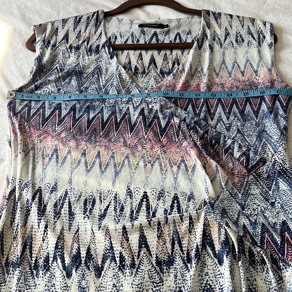 NWNT By YOUNG  dress, M - Picture 10 of 12